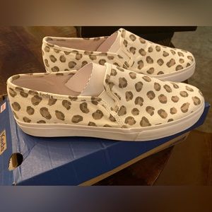 NIB Keds, leopard slip on sneaker